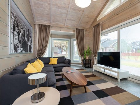 Skandinavisches Sofa, 3-Sitzer, hellgrau